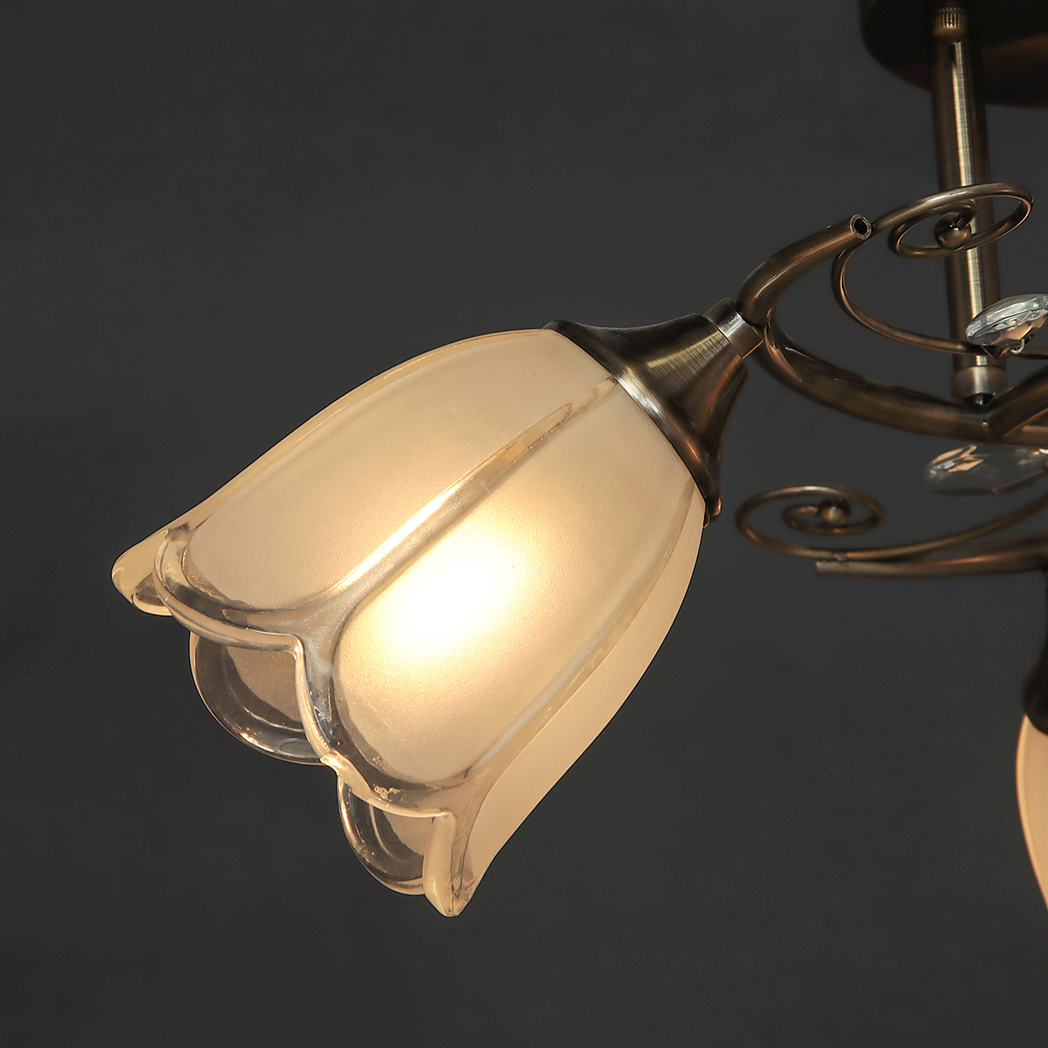 Люстра Verner Lighting А1435/3, 40 Вт, Е14, 3 лампы, античная бронза