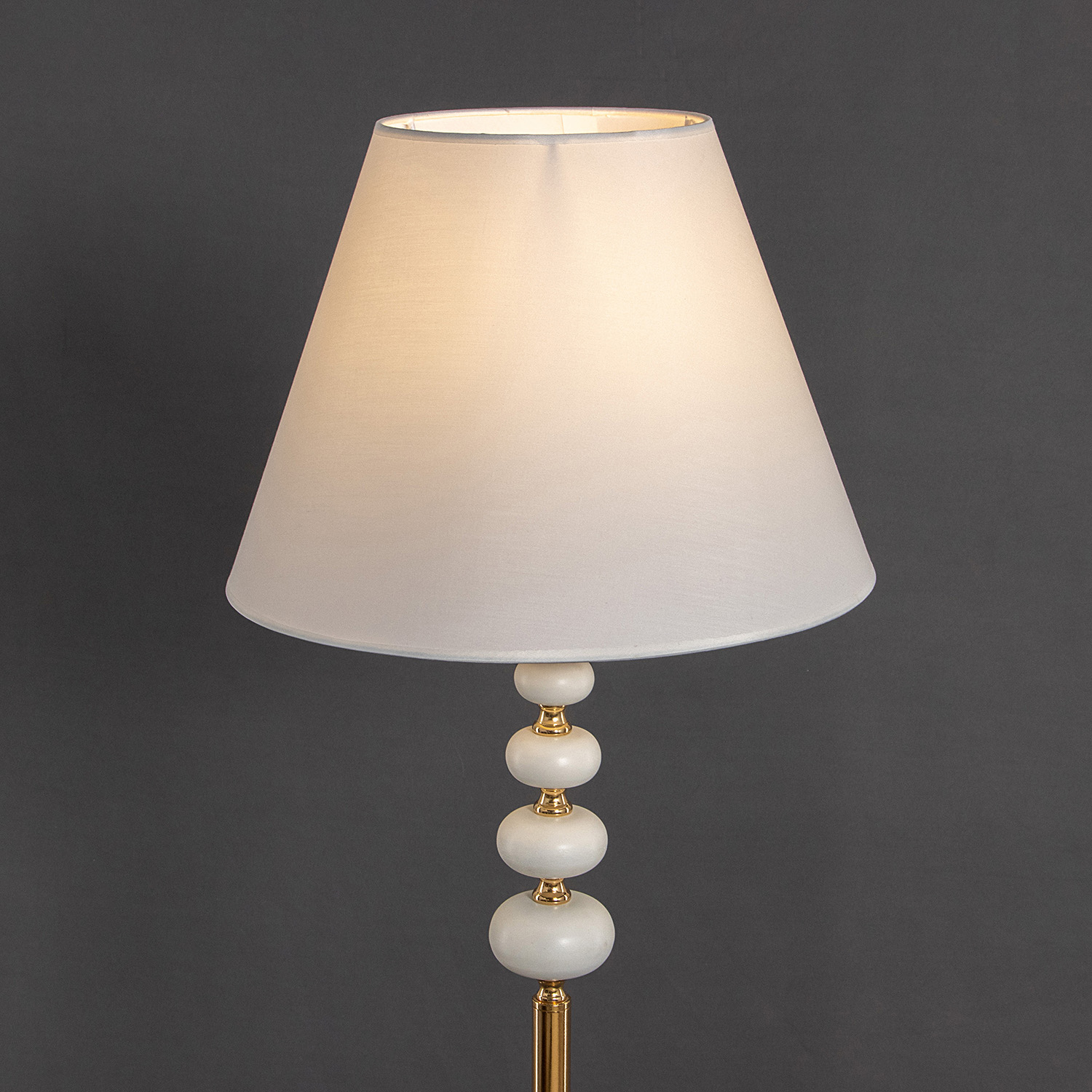 Торшер 11165/1F CR+BK WT Е27 40Вт    *1