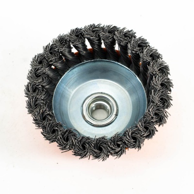 Щетка-крацовка "чаша" витая,жесткая проволока 100мм 0,5мм М14мм для УШМ арт.36200100 Bohrer *1/50 Щетка-крацовка "чаша" витая,жесткая проволока 100мм 0,5мм М14мм для УШМ арт.36200100 Bohrer *1/50