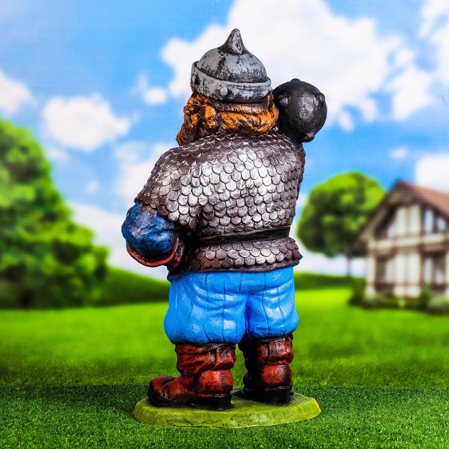 Садовая фигура "Богатырь" 25х33х72см   4453003