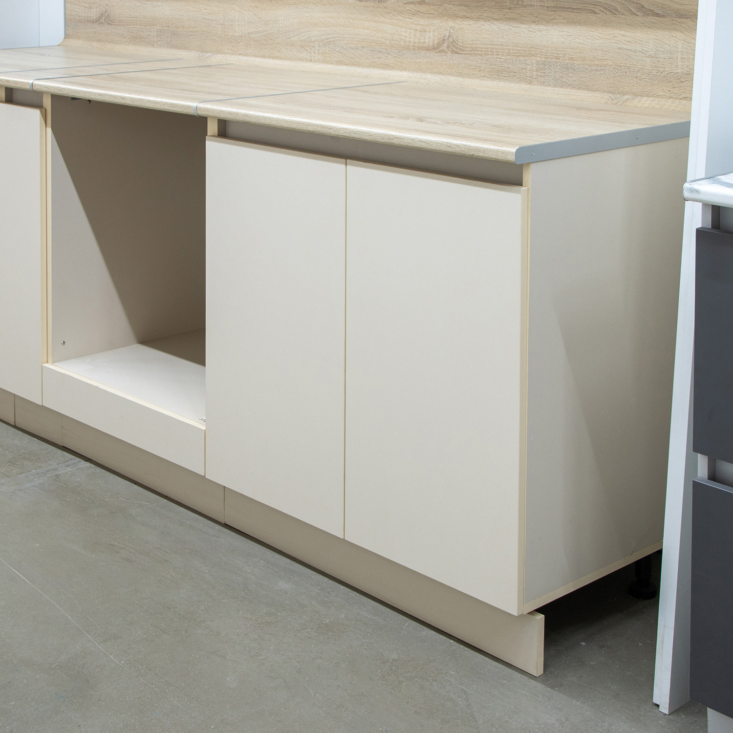 Шкаф напольный 800х850х480 мм BROZEX-WOOD Melissa, с двумя дверцами, светло-бежевый