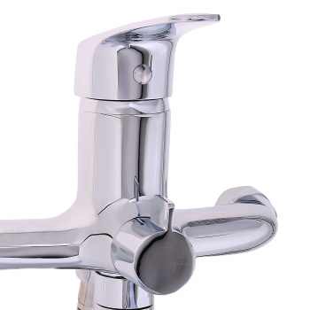 Смеситель для ванны Milardo Simp SIMSB02M02, длинный излив, однорычажный, с лейкой Смеситель для ванны Milardo Simp SIMSB02M02, длинный излив, однорычажный, с лейкой