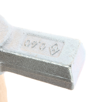 Молоток каменщика 600 гр дерев. ручка НИЗ *1/15 Молоток каменщика 600 гр дерев. ручка НИЗ *1/15